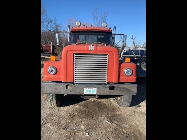 BUY INTERNATIONAL  DUMP  1968 TRUCK, i-44autoauction