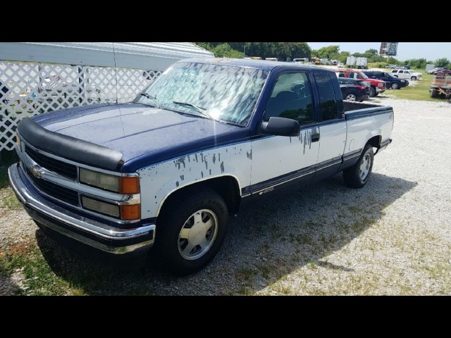 BUY CHEVROLET C/K 1500 1995 EXT CAB 141.5