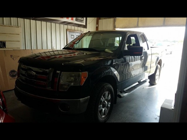 BUY FORD F-150 2009 4WD SUPERCAB 133