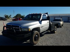 BUY DODGE RAM BR3500 2002 163