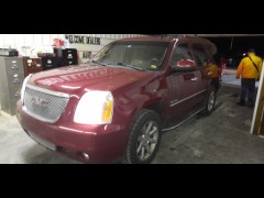 BUY GMC YUKON 2011 AWD 4DR 1500 DENALI, i-44autoauction