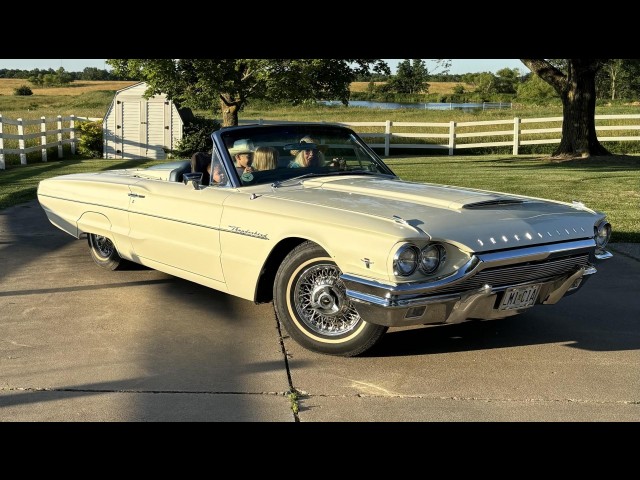 BUY FORD THUNDERBIRD 1964 CONVERTABLE, i-44autoauction