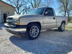 BUY CHEVROLET SILVERADO 1500 2005 REG CAB 119.0