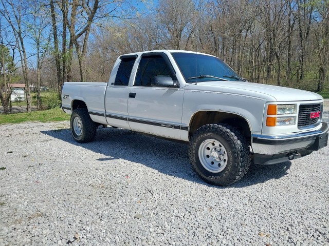 BUY GMC SIERRA 1500 1996 CLUB CPE 141.5