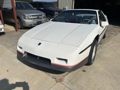 BUY PONTIAC FIERO 1984 2DR COUPE SE SPORT 4-SPD, i-44autoauction