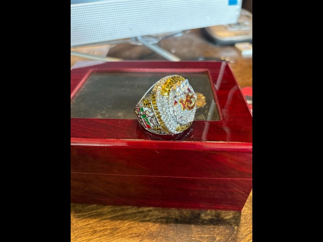 BUY KANSAS CITY SUPERBOWL  2022 RING, i-44autoauction