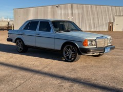 BUY MERCEDES BENZE 1979 123D, i-44autoauction